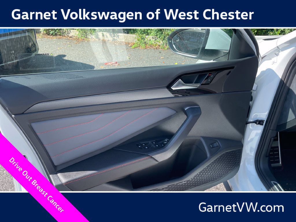 New 2026 Volkswagen Jetta GLI Autobahn FWD image 11