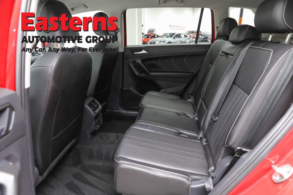 Used 2023 Volkswagen Tiguan SE AWD/4WD image 19