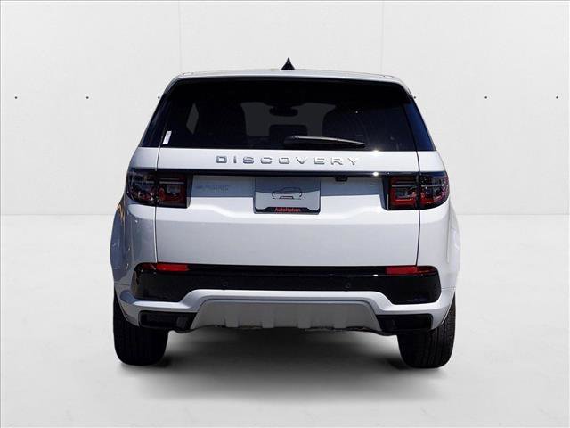 New 2025 Land Rover Discovery Sport S image 8