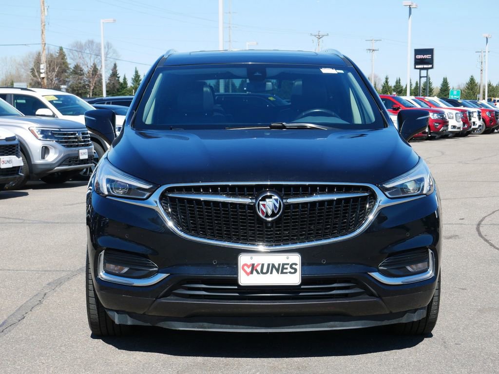 Used 2018 Buick Enclave Premium w/ Experience Buick Package image 2