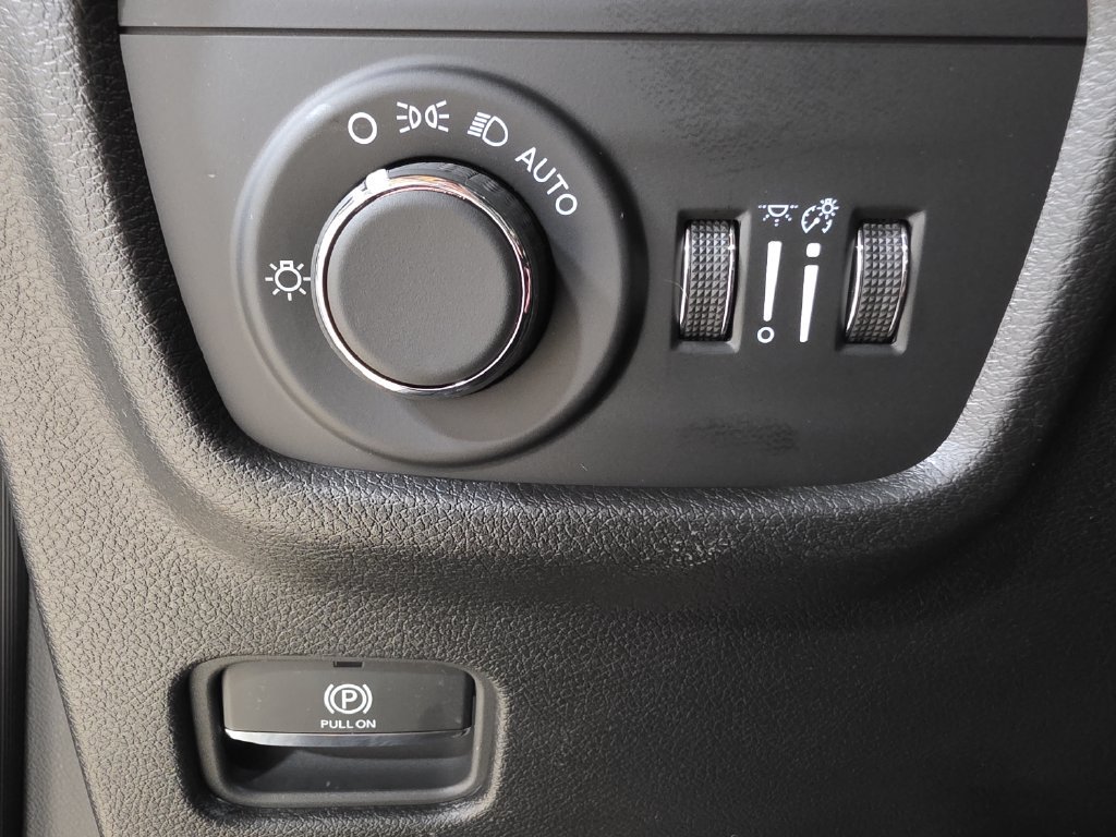 New 2027 Jeep Grand Cherokee 4WD image 21