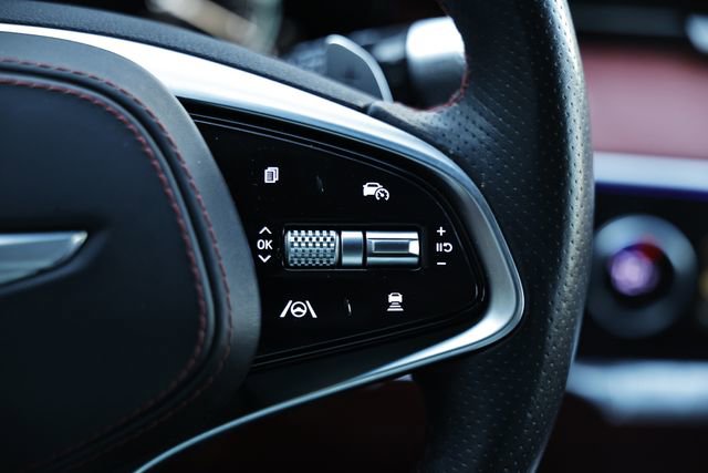 Used 2022 Genesis GV70 3.5T Sport w/ Sport Prestige Package image 34