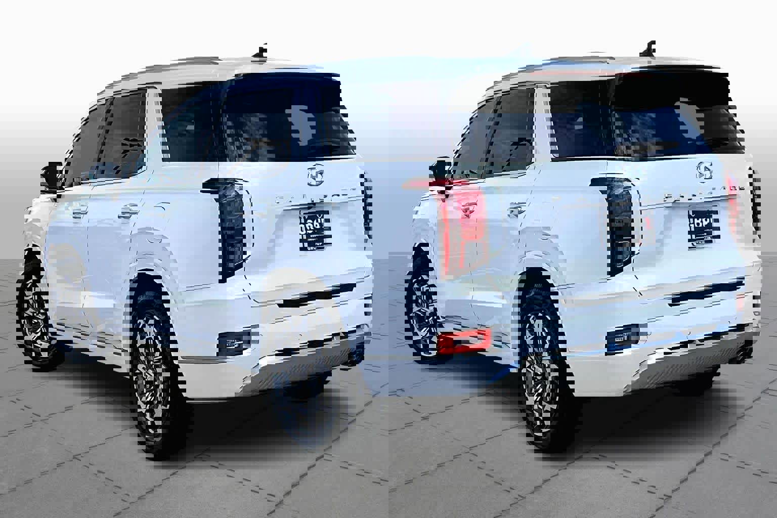 Used 2021 Hyundai Palisade Calligraphy image 12