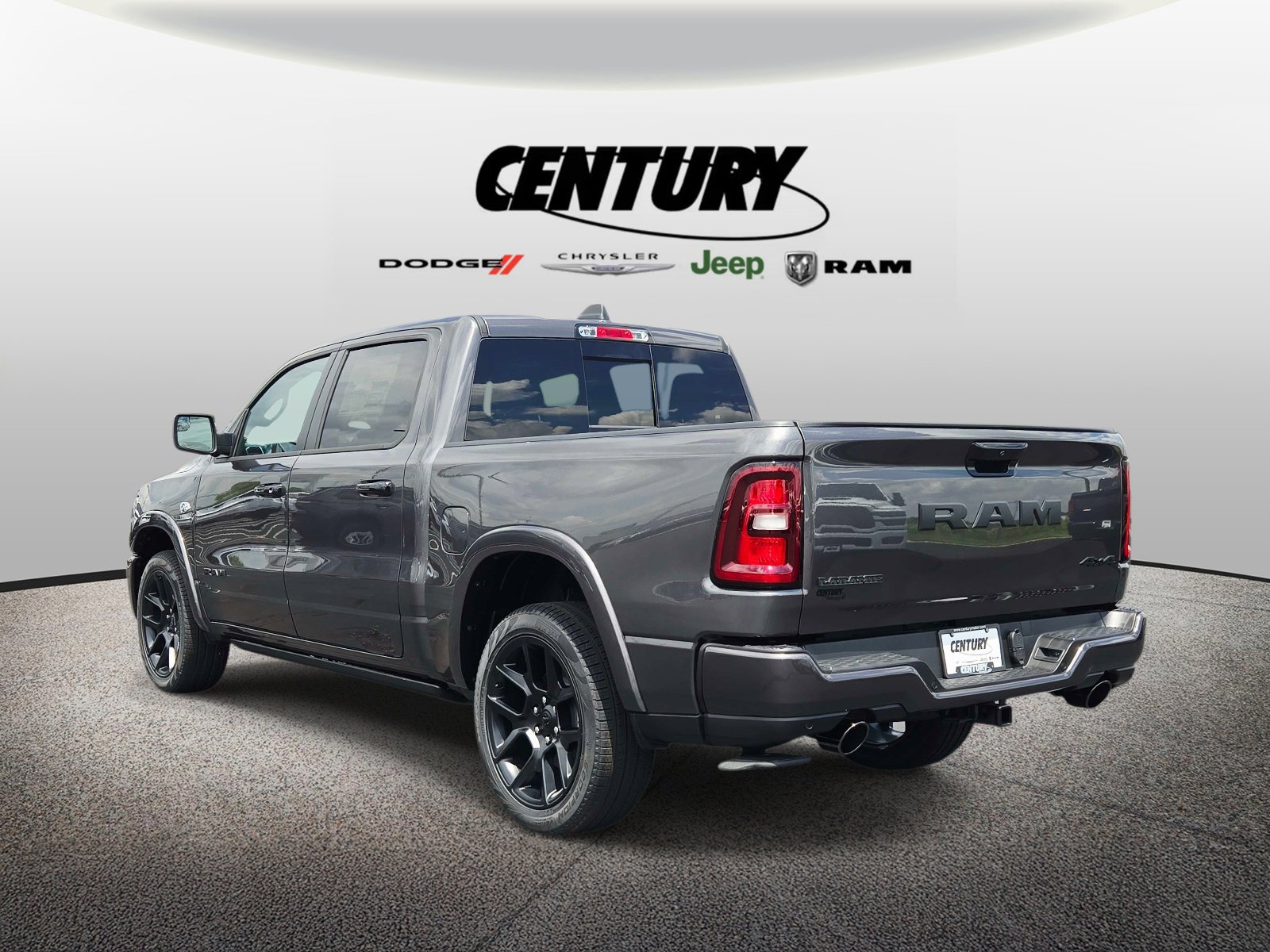 New 2026 RAM 1500 Laramie w/ Night Edition AWD/4WD image 5