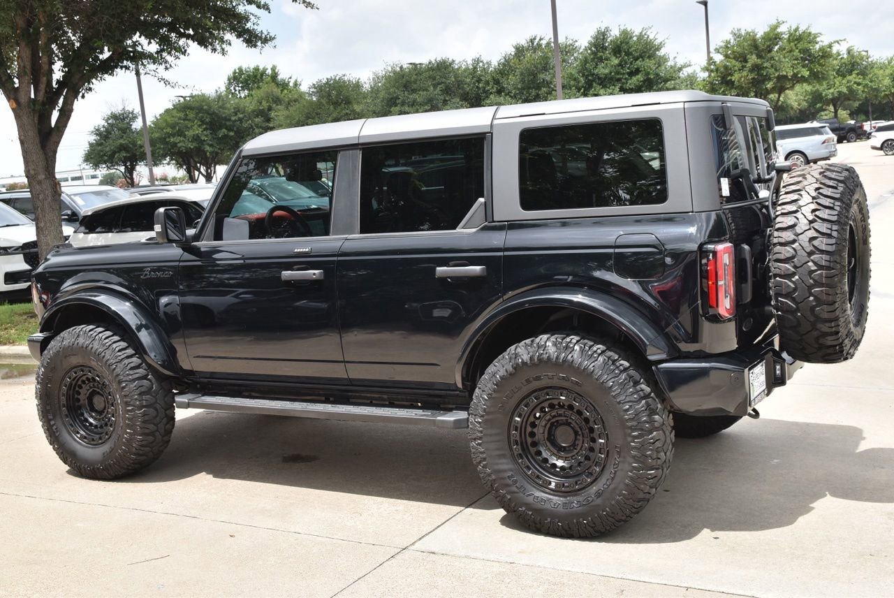 Used 2023 Ford Bronco Wildtrak AWD/4WD image 11