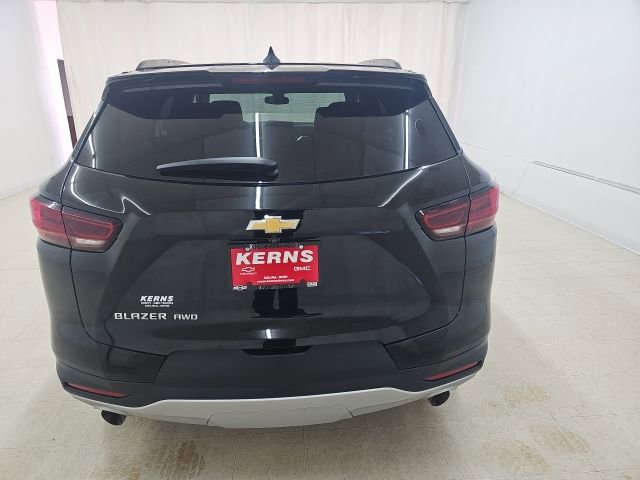 Used 2023 Chevrolet Blazer LT w/ Convenience Package image 16