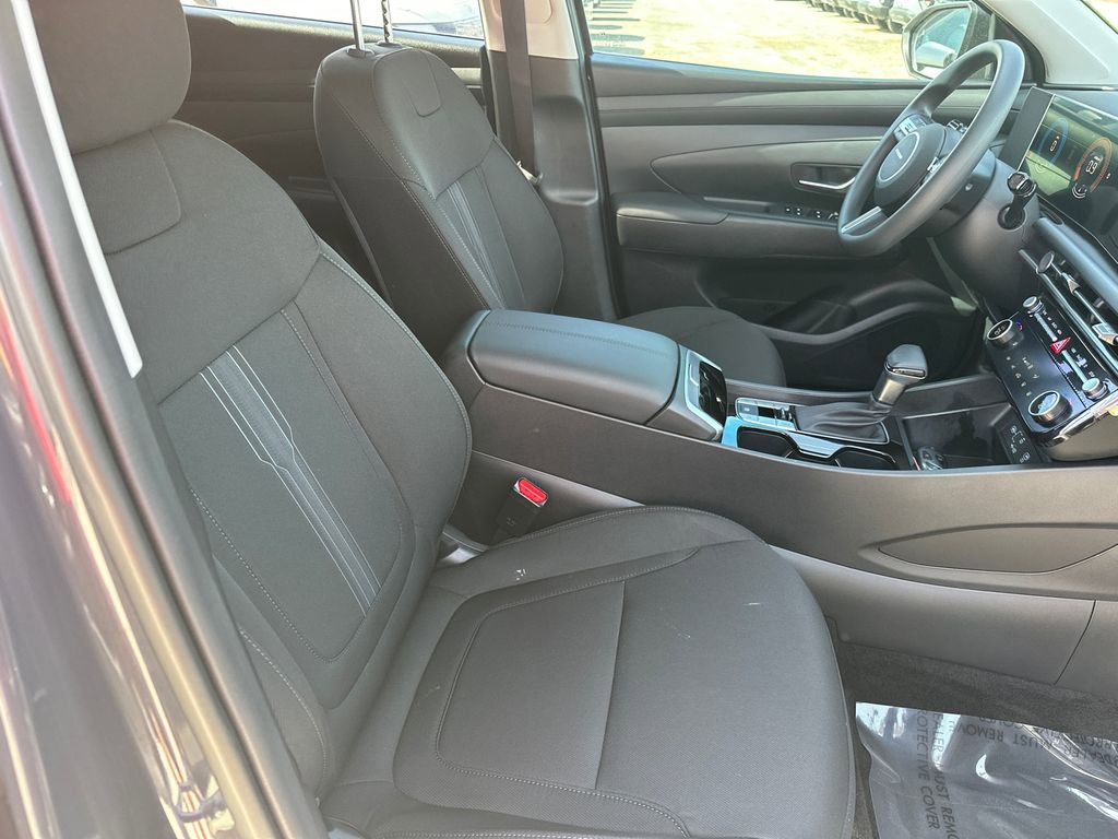 Used 2026 Hyundai Tucson SEL image 13
