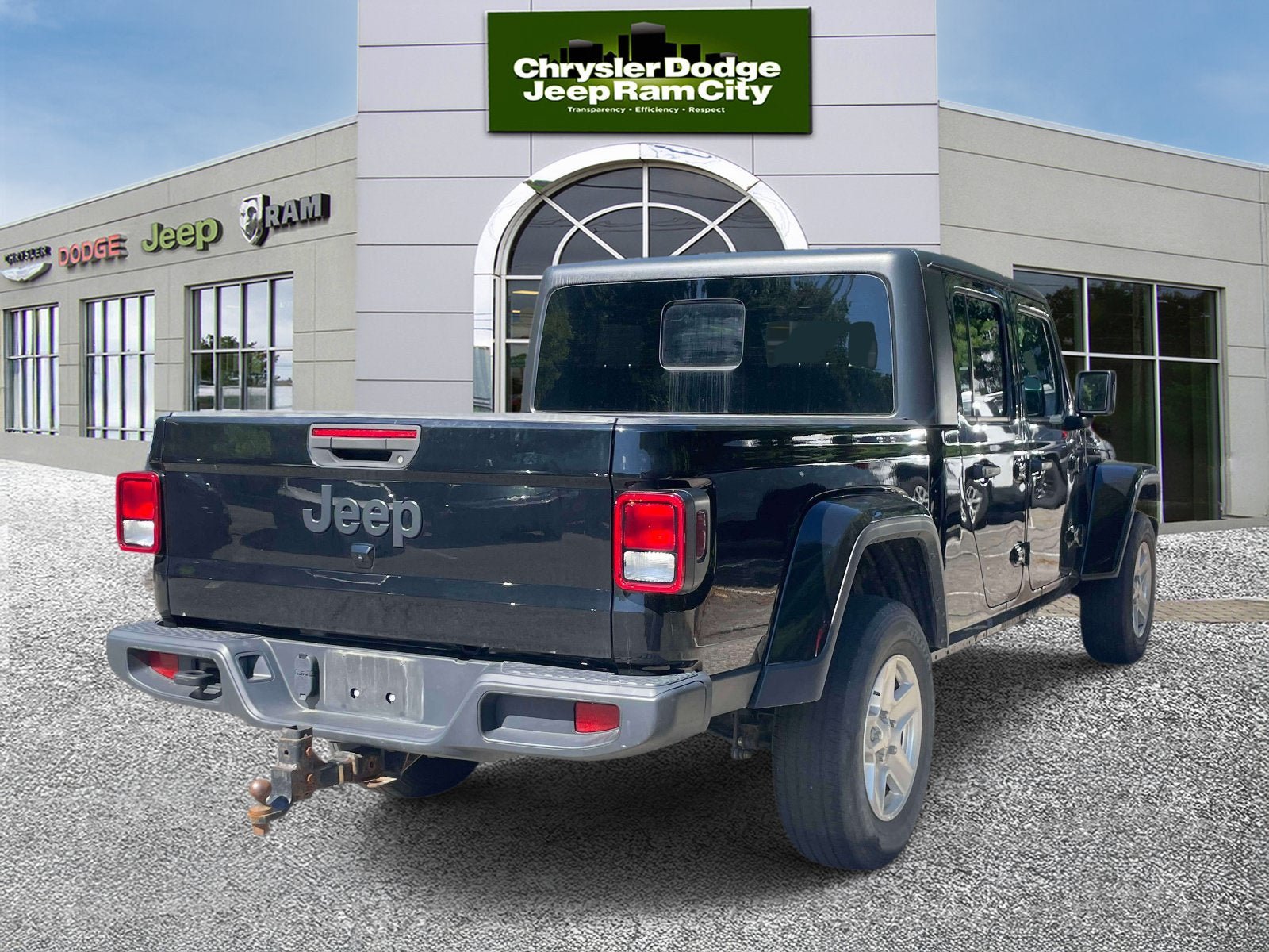 Used 2022 Jeep Gladiator Sport AWD/4WD image 6