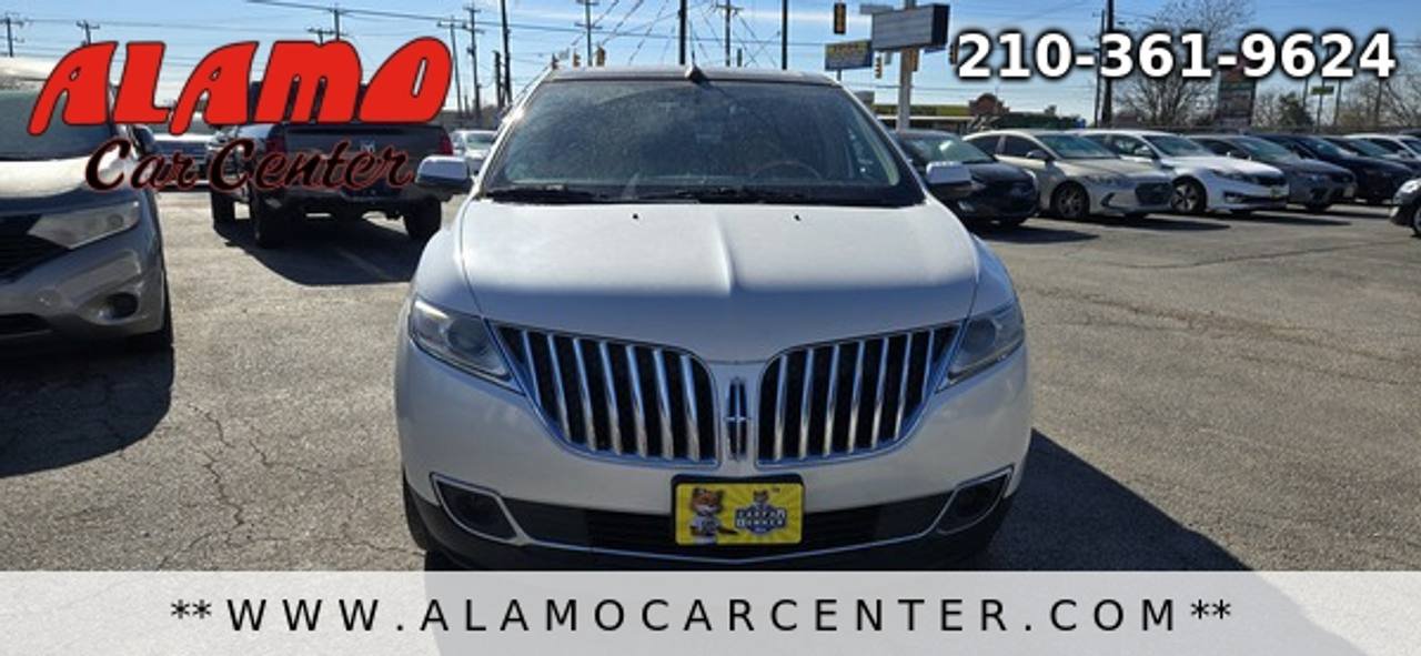 Used 2012 Lincoln MKX FWD image 8