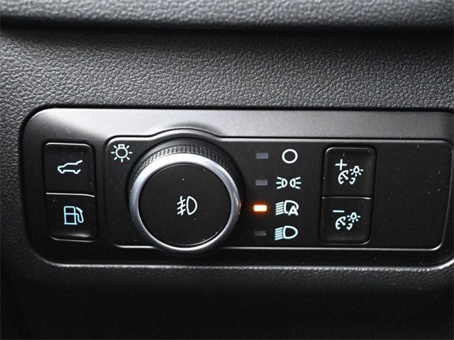 Used 2023 Ford Escape SE image 8