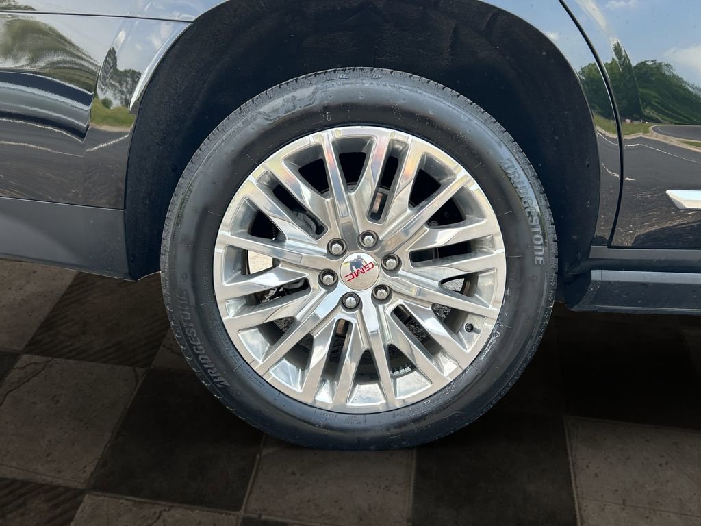 Certified 2024 GMC Yukon Denali w/ Denali Reserve Package AWD/4WD image 12