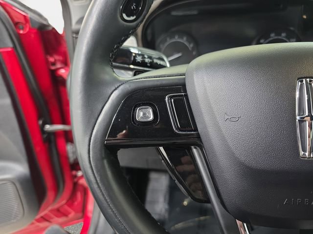 Used 2020 Lincoln Corsair AWD image 14