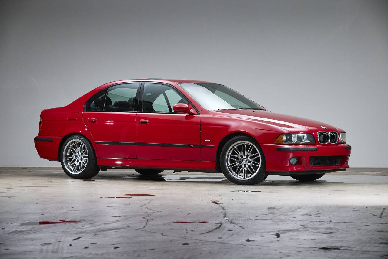 Used 2001 BMW M5 RWD image 3