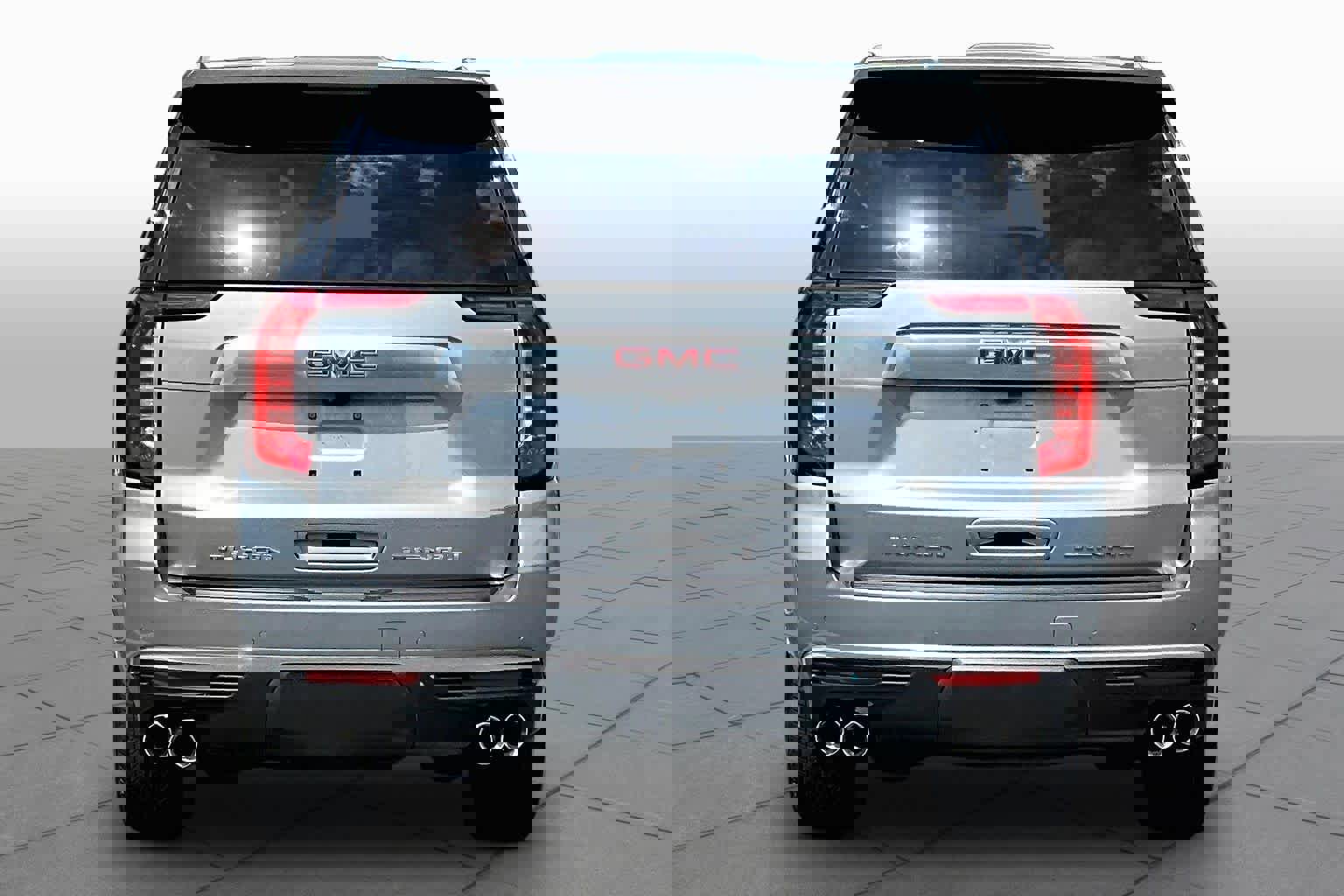 Used 2023 GMC Yukon Denali w/ Advanced Technology Package image 5