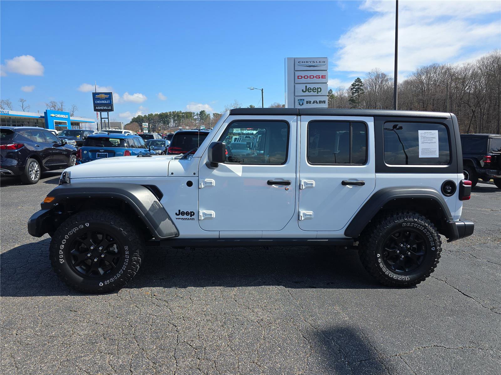 Used 2022 Jeep Wrangler Unlimited Sport image 7