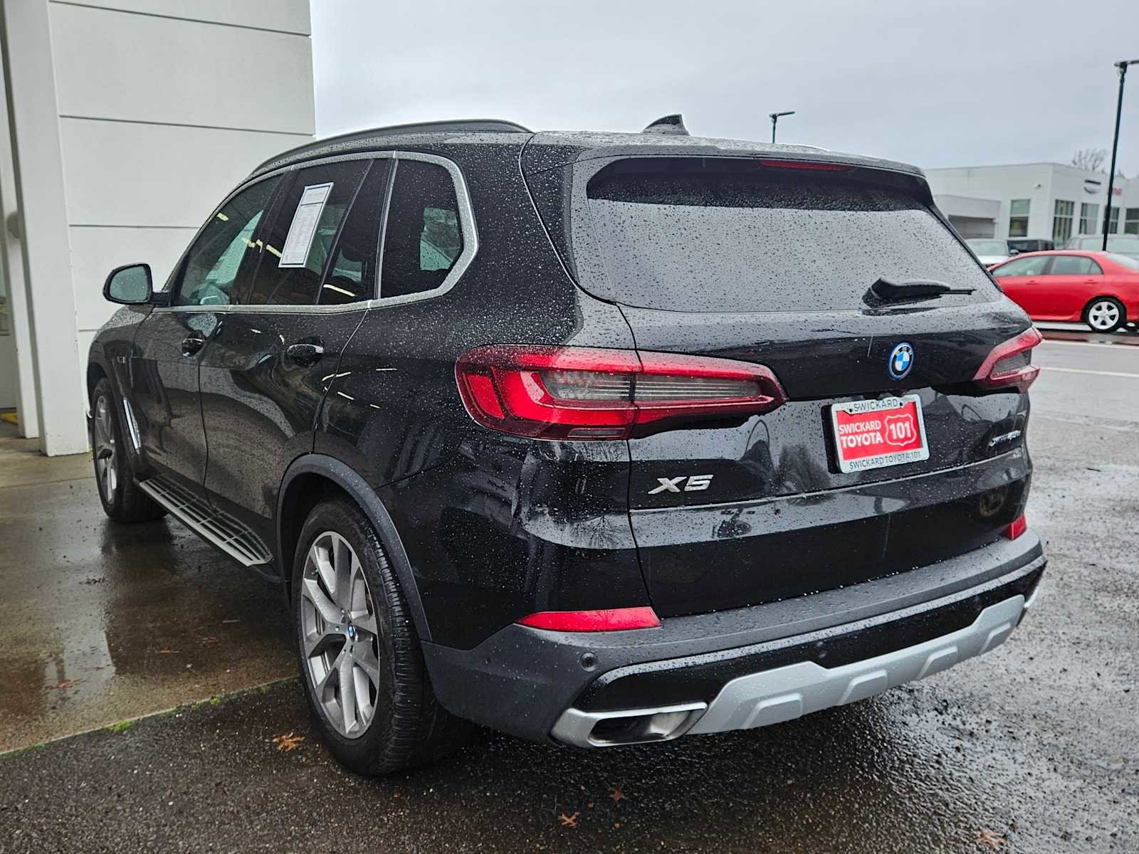 Used 2023 BMW X5 xDrive45e image 10