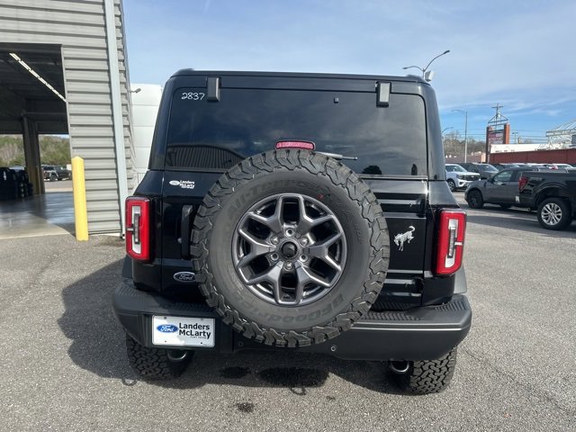 New 2025 Ford Bronco Badlands image 4