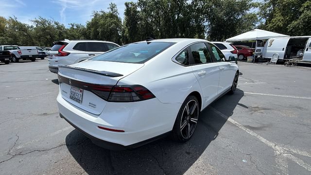 Used 2023 Honda Accord Sport image 4