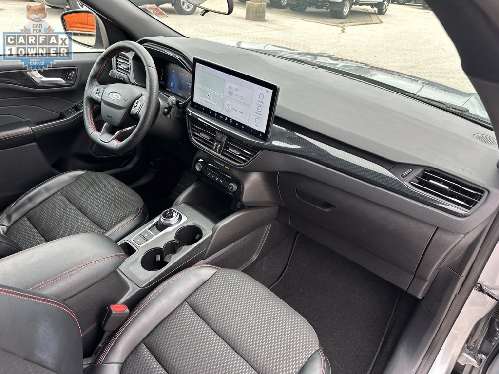 Used 2023 Ford Escape ST-Line w/ Tech Pack #1 AWD/4WD image 21