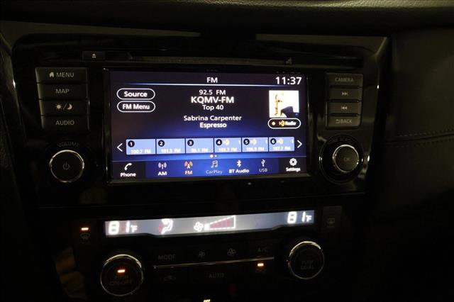 Used 2020 Nissan Rogue SL w/ Premium Package image 18