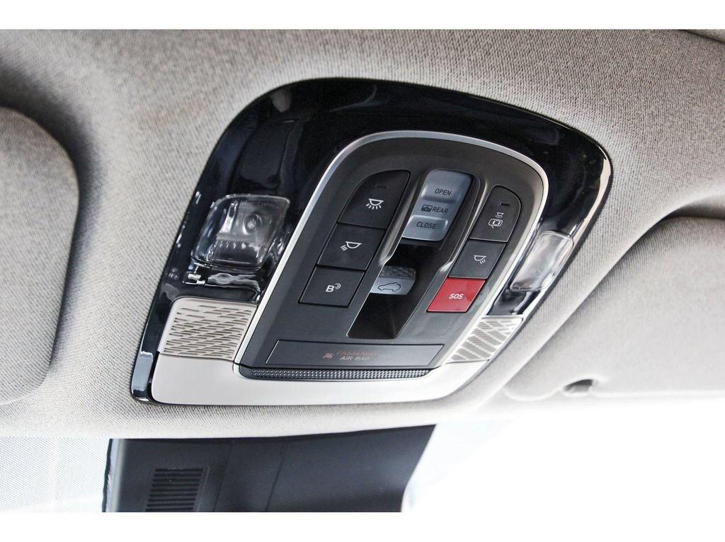 Used 2023 Hyundai Palisade Limited FWD image 27