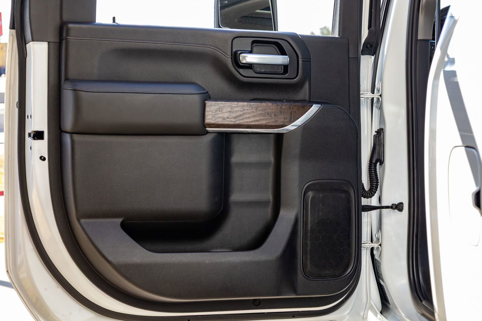 Used 2021 GMC Sierra 2500 Denali w/ Denali Ultimate Package image 38