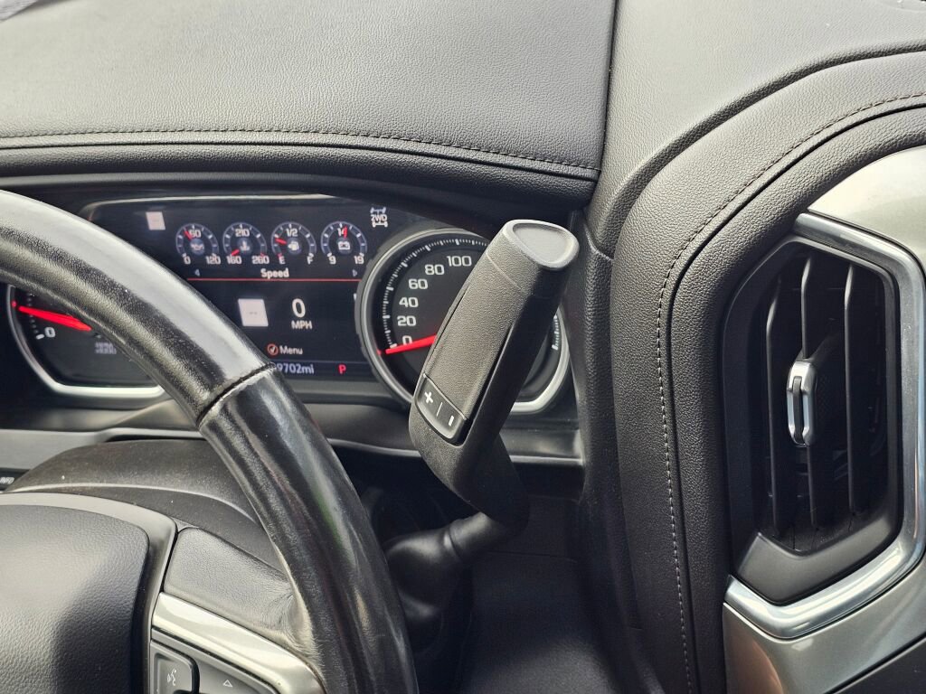 Used 2021 Chevrolet Silverado 2500 LTZ w/ LTZ Premium Package AWD/4WD image 46