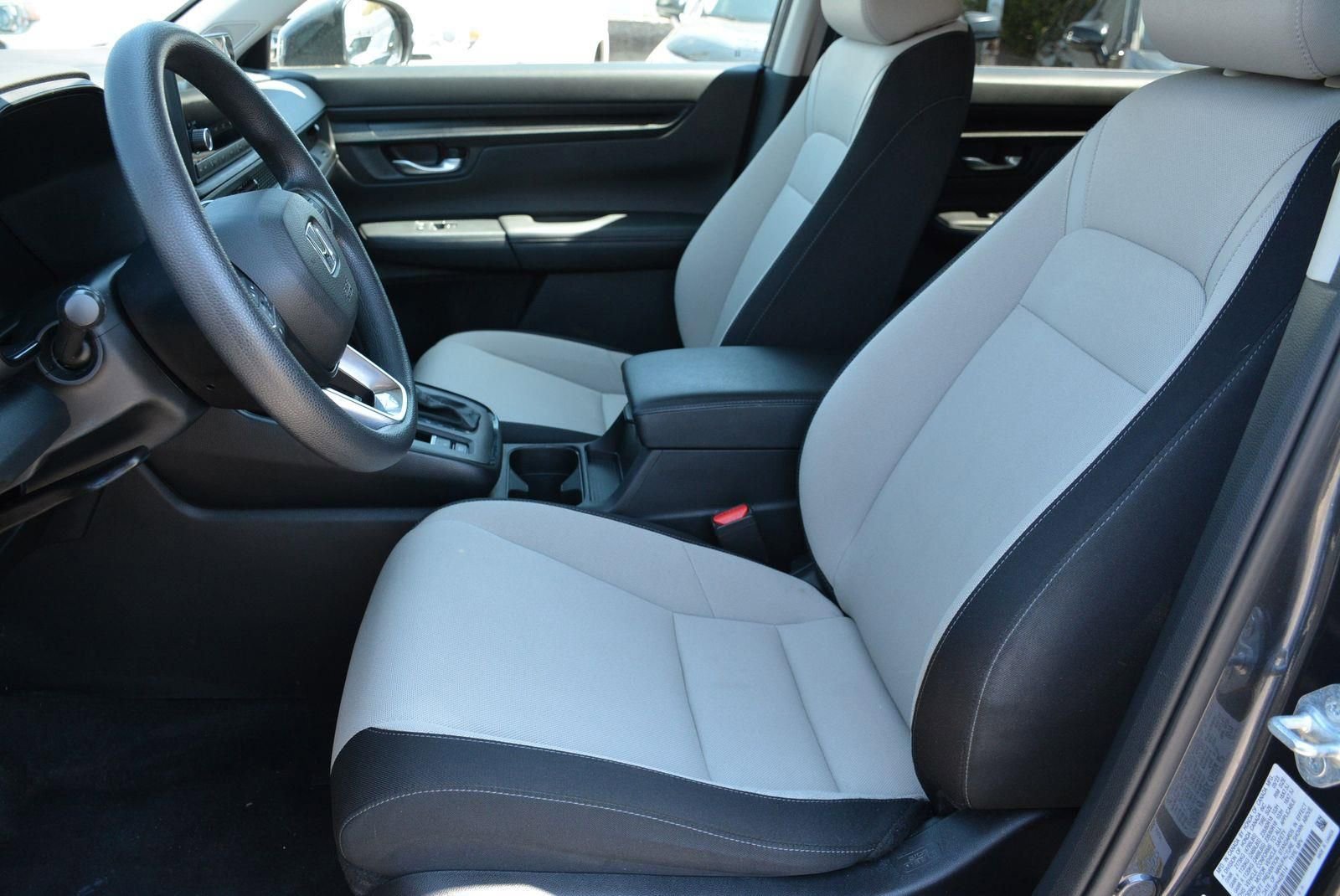 Used 2023 Honda CR-V EX image 7