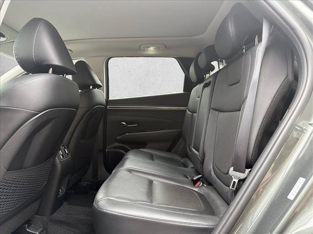 Used 2022 Hyundai Tucson Limited AWD/4WD image 24