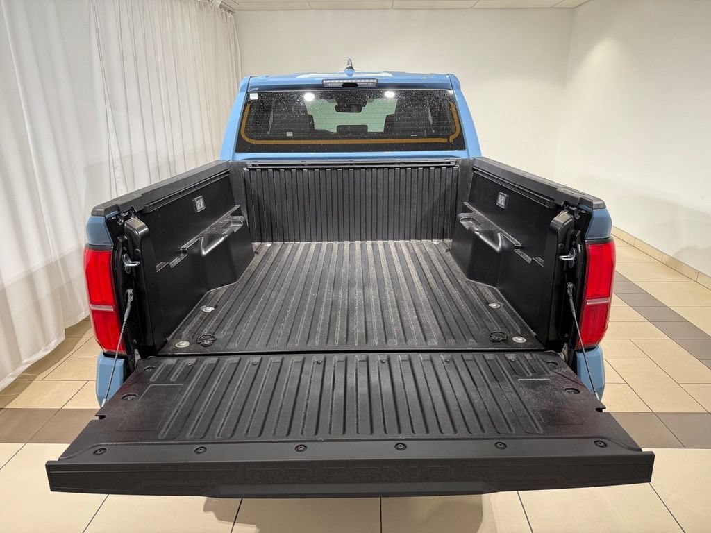 New 2026 Toyota Tacoma TRD Off-Road AWD/4WD image 11