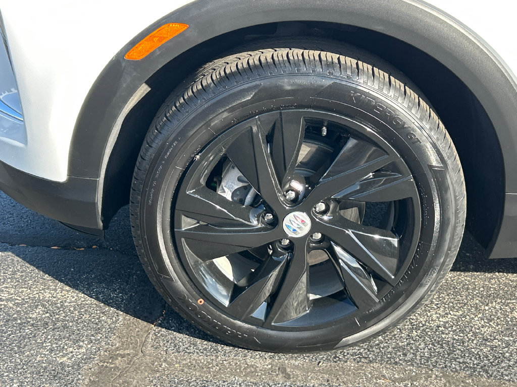 Certified 2024 Buick Encore GX Preferred FWD image 13