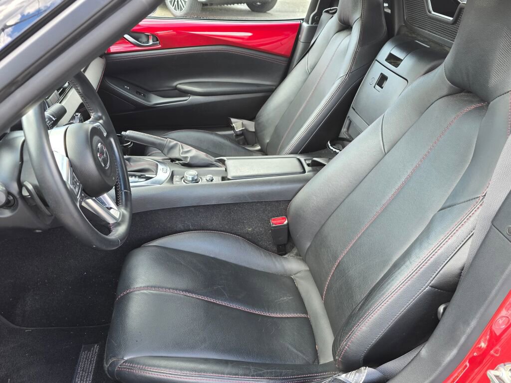 Used 2016 MAZDA MX-5 Miata Grand Touring RWD image 13
