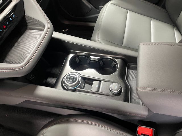 New 2026 Ford Explorer Active w/ Active Comfort Package AWD/4WD image 17