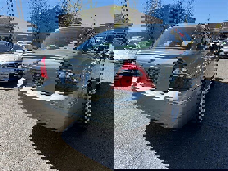 Used 2007 Ford Five Hundred SEL image 5