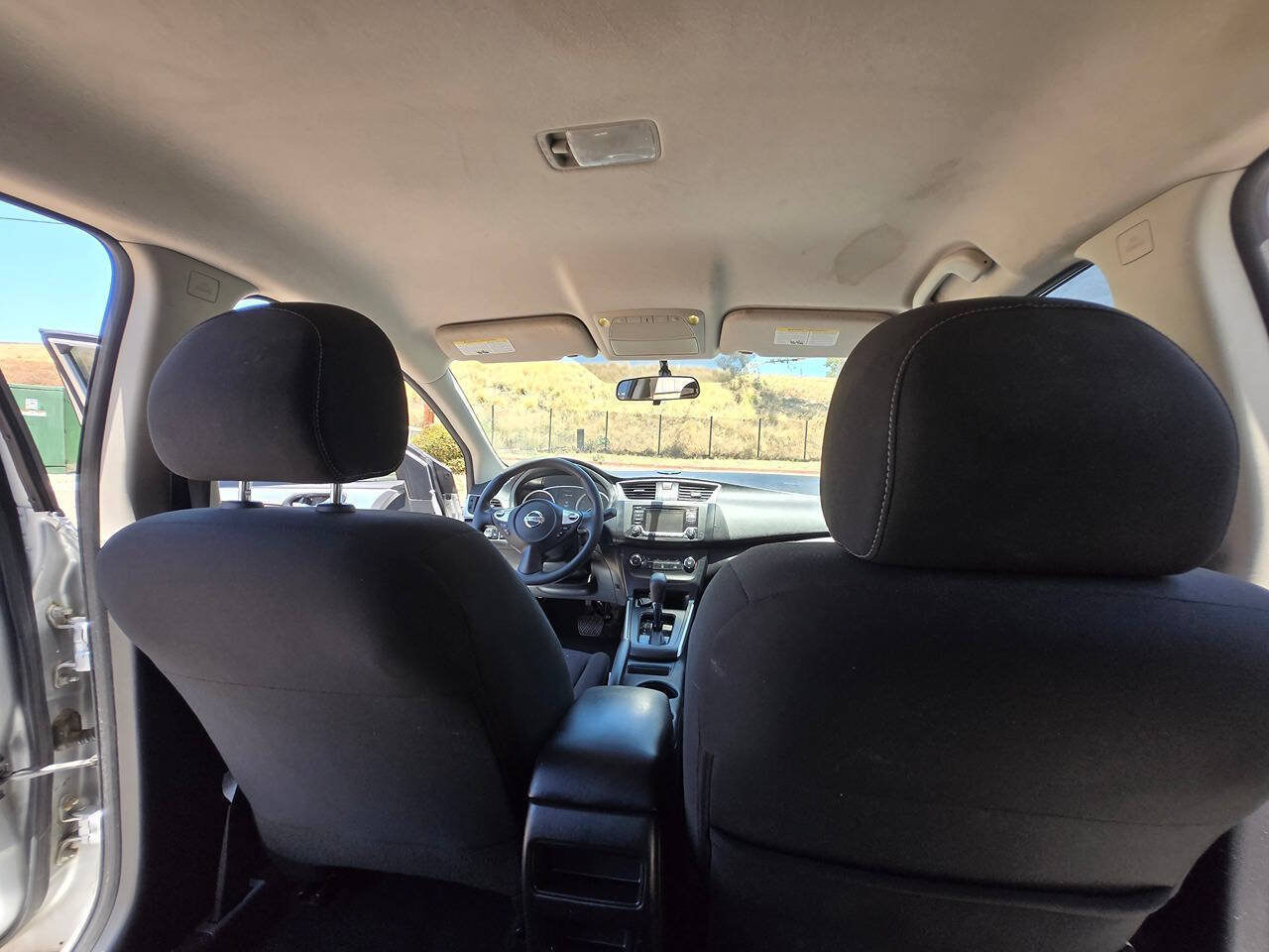 Used 2018 Nissan Sentra S FWD image 30