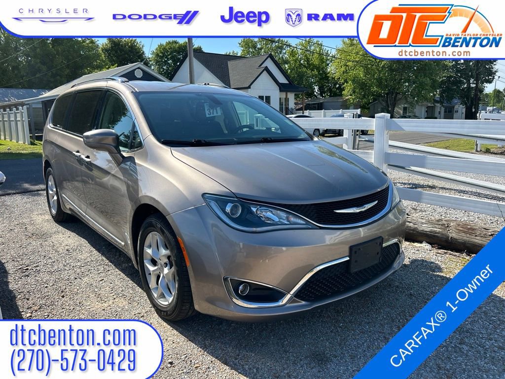 Used 2018 Chrysler Pacifica Touring-L Plus w/ Tire & Wheel Group