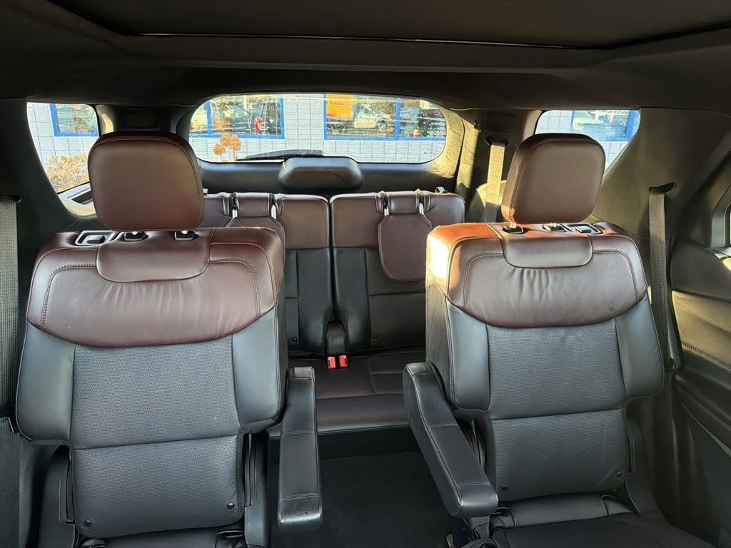 Certified 2023 Ford Explorer Platinum w/ Technology Package image 34