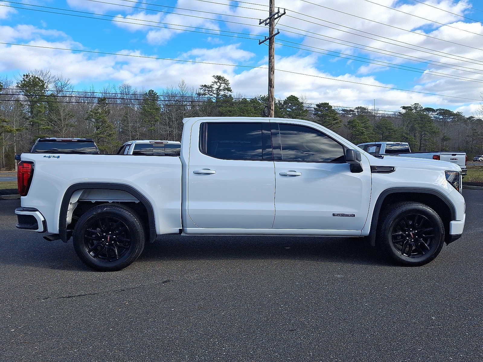 Certified 2024 GMC Sierra 1500 Elevation AWD/4WD image 7