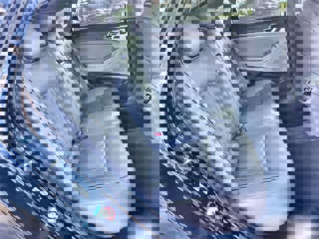 Used 2015 Hyundai Genesis 3.8 w/ Option Group 04 image 14