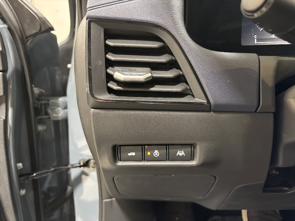 New 2026 Nissan Sentra SL w/ Floor Mat Package image 15