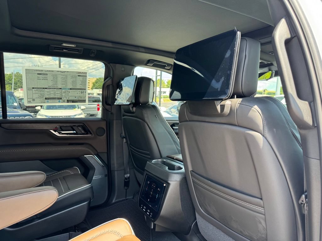 New 2026 GMC Yukon XL Denali Ultimate AWD/4WD image 26