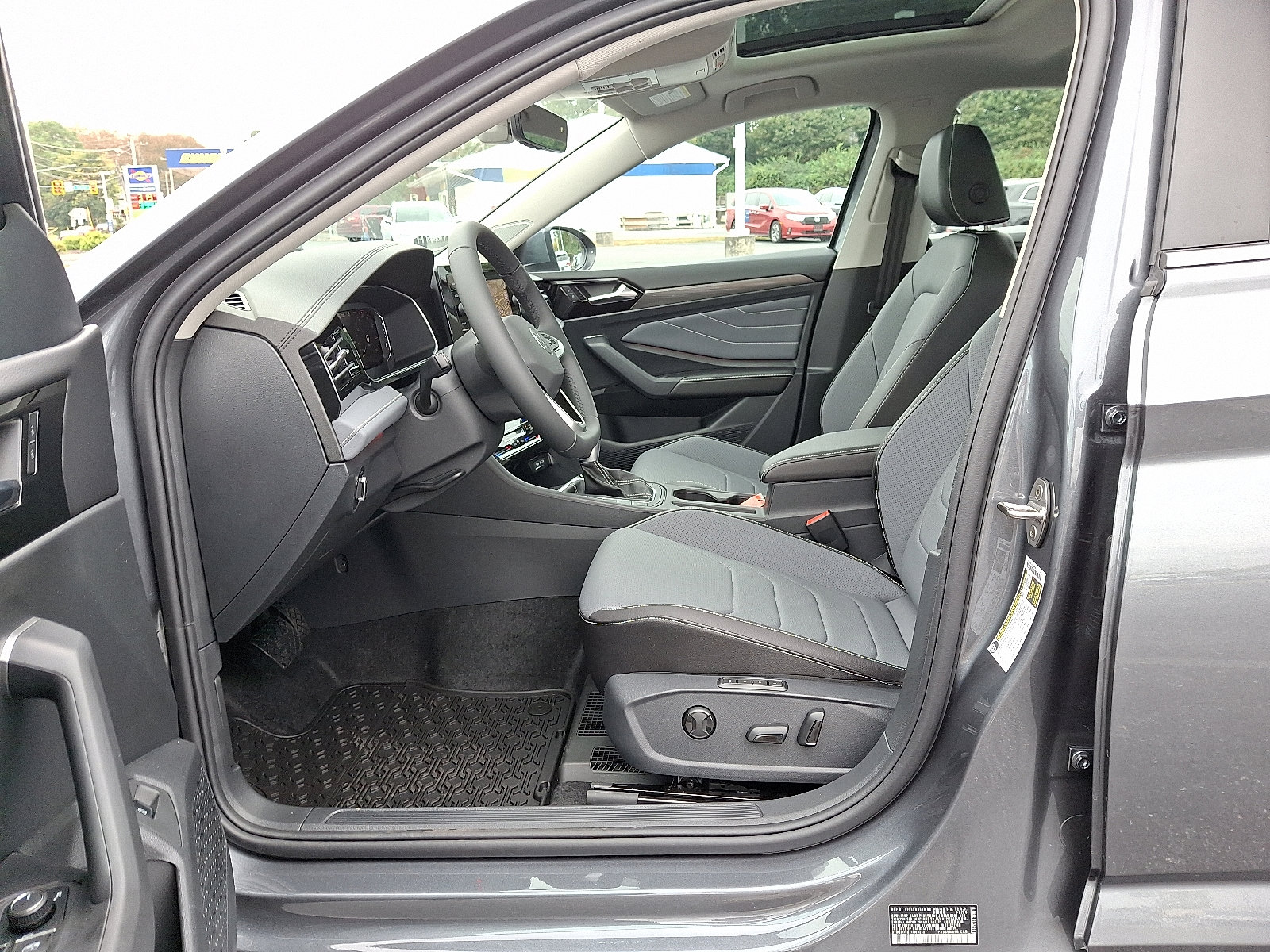 New 2026 Volkswagen Jetta SEL image 8