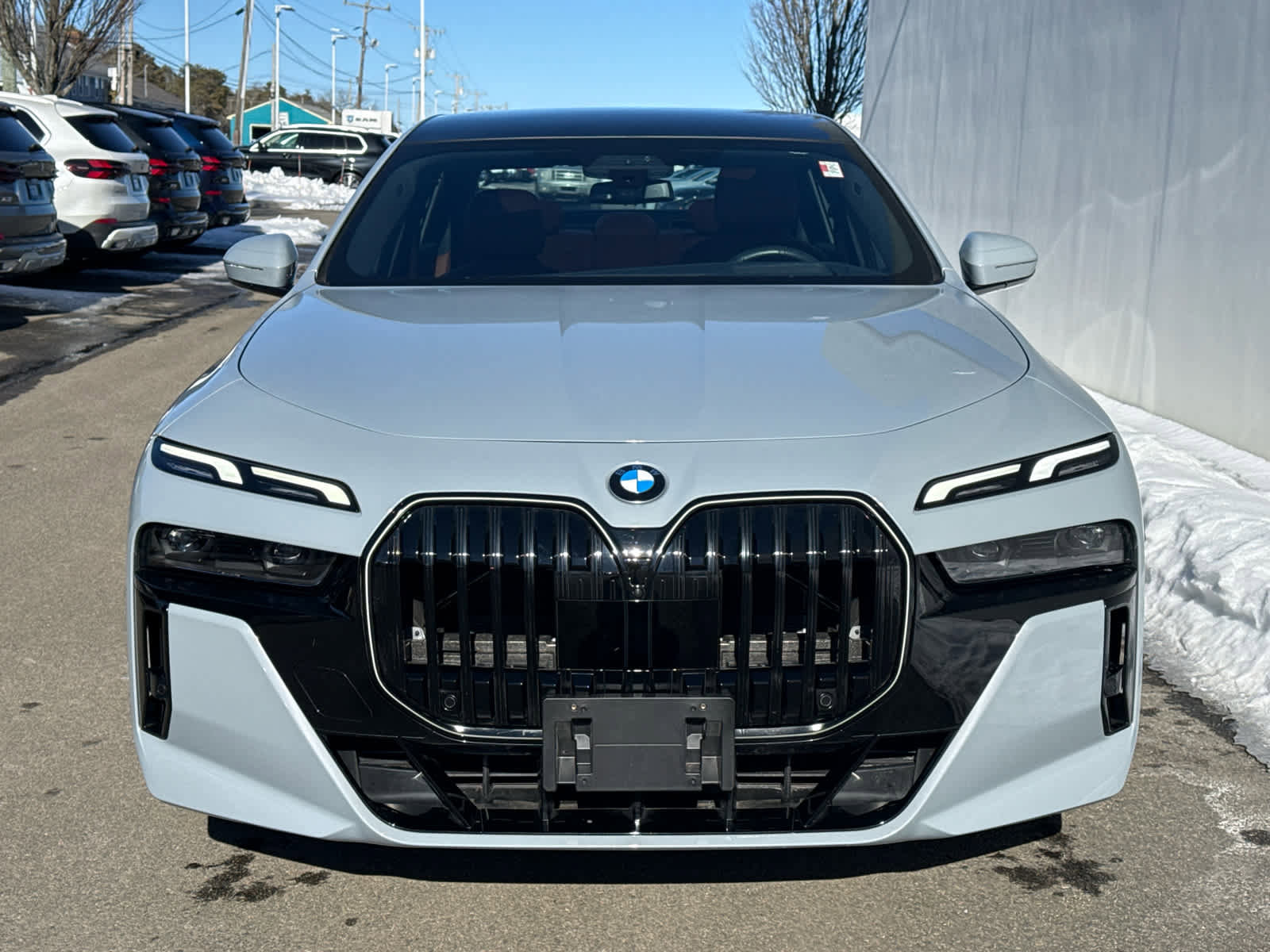 Certified 2025 BMW 760i xDrive w/ Executive Package image 7