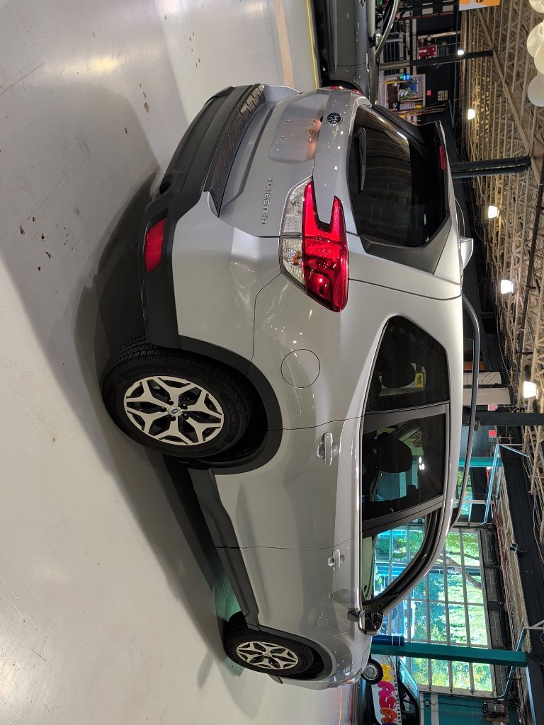 Used 2019 Subaru Forester Premium AWD/4WD image 11