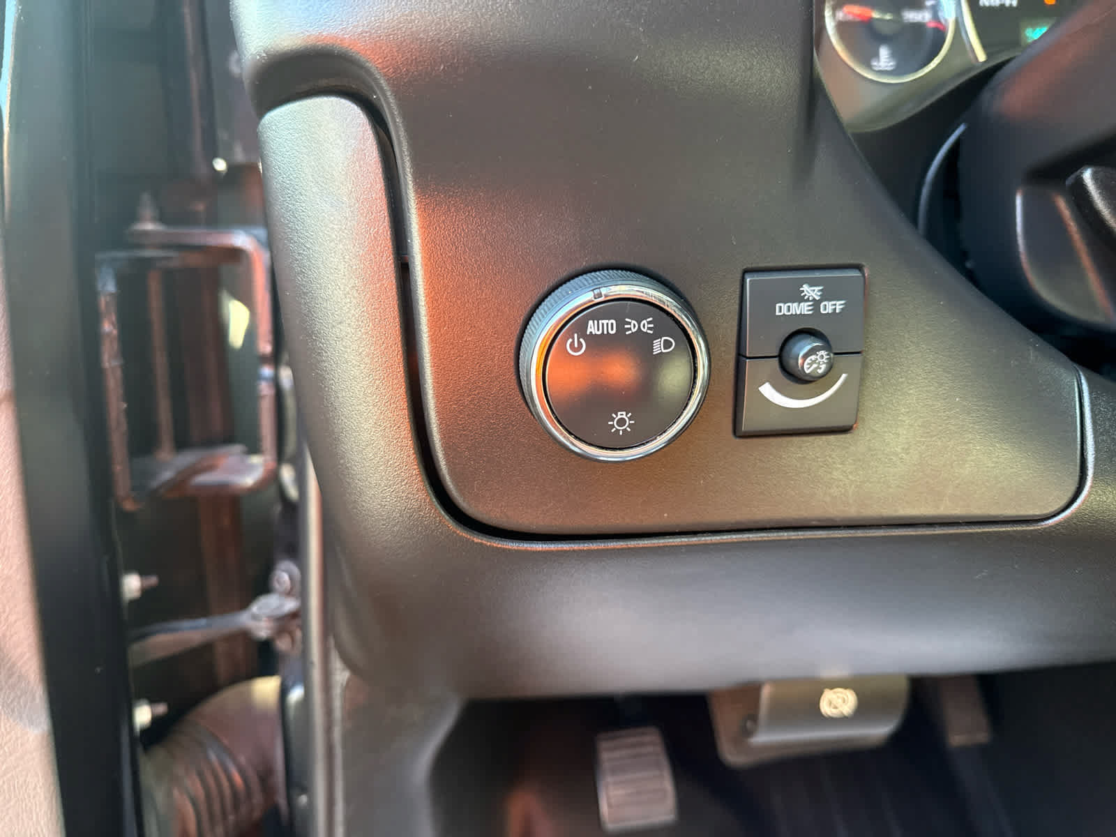 Used 2018 Chevrolet Express 2500 LS w/ Driver Convenience Package RWD image 18