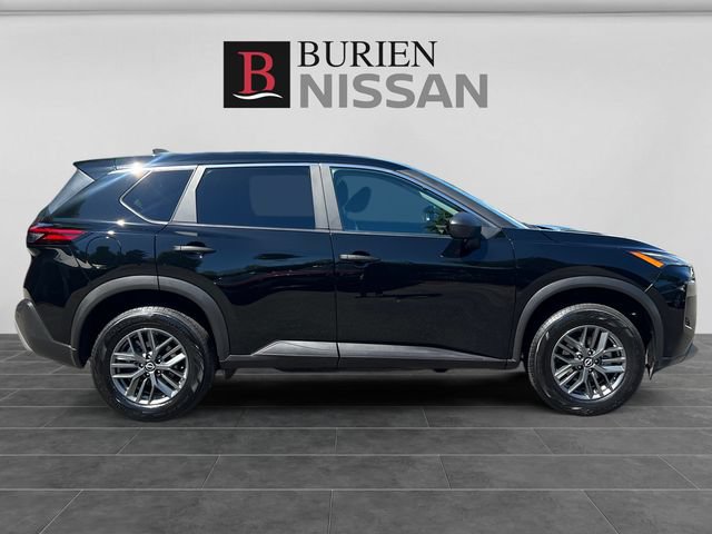 Used 2023 Nissan Rogue S FWD image 6