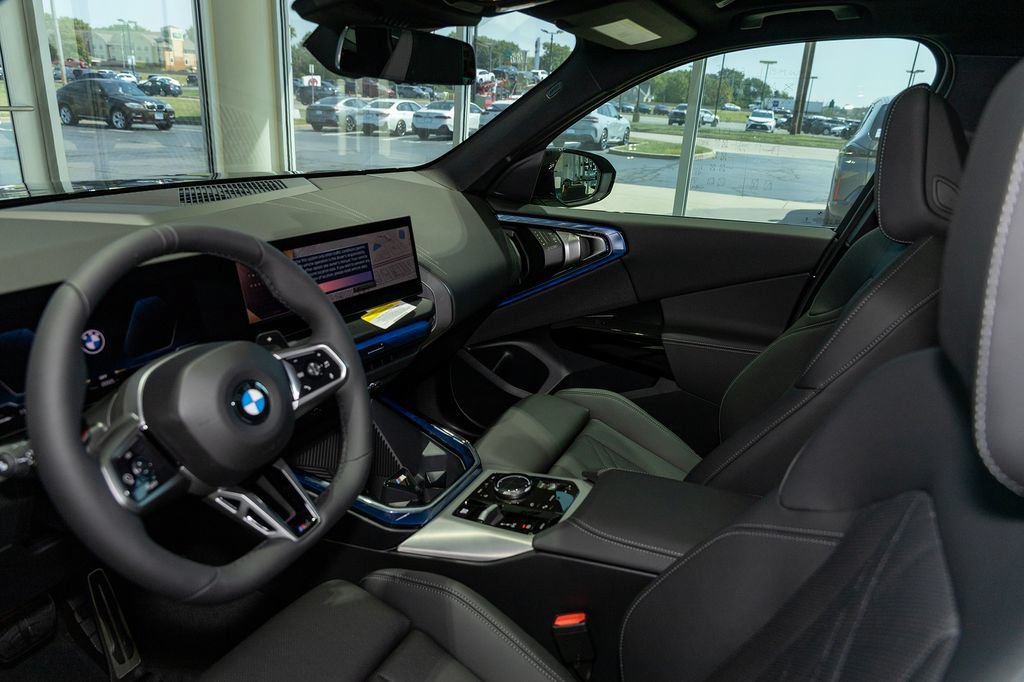 New 2026 BMW X3 xDrive30i w/ M Sport Package AWD/4WD image 8