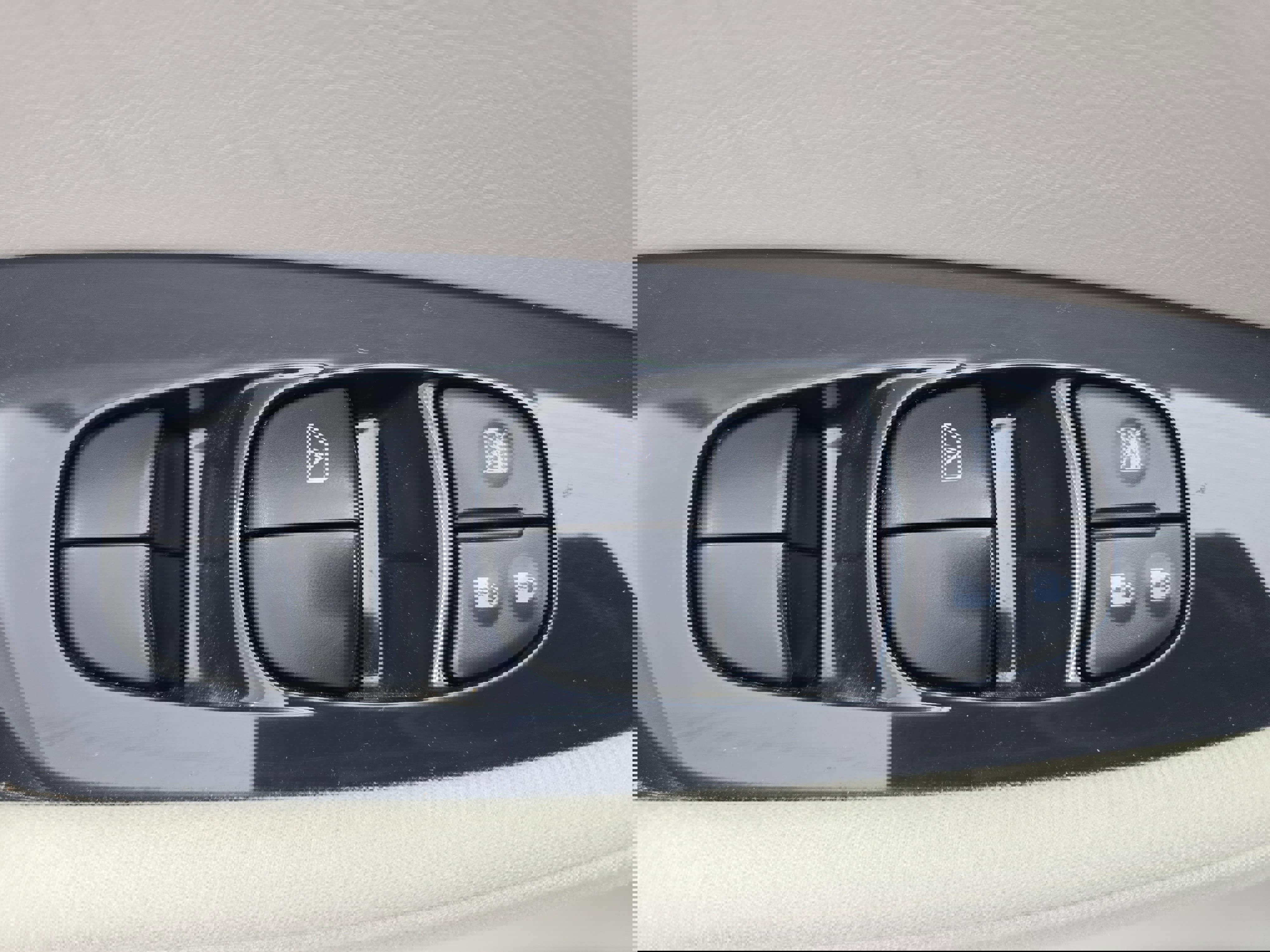 Used 2012 Nissan Leaf SL image 27