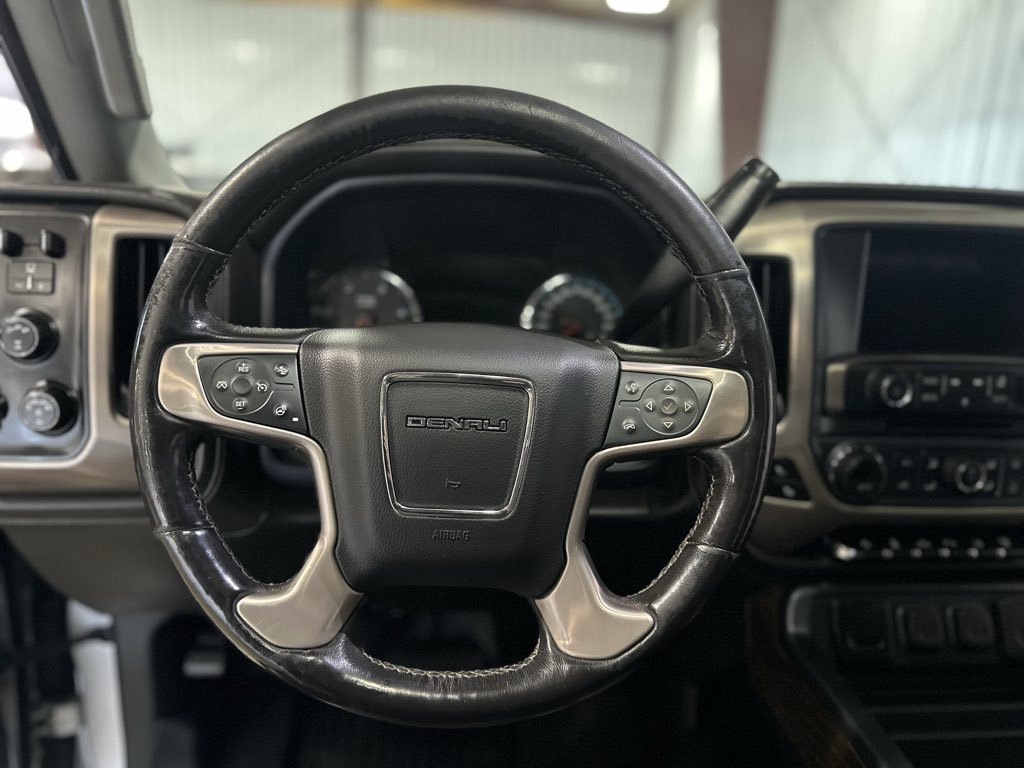 Used 2018 GMC Sierra 2500 Denali w/ Duramax Plus Package image 11