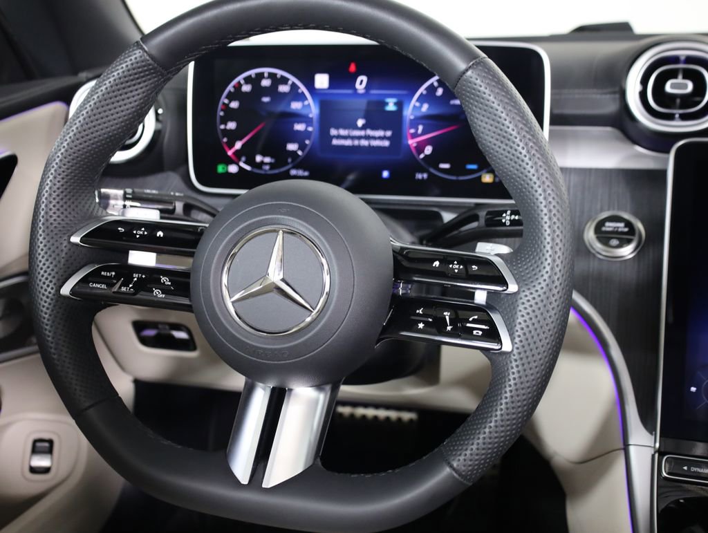 Used 2025 Mercedes-Benz CLE 450 4MATIC Cabriolet image 21